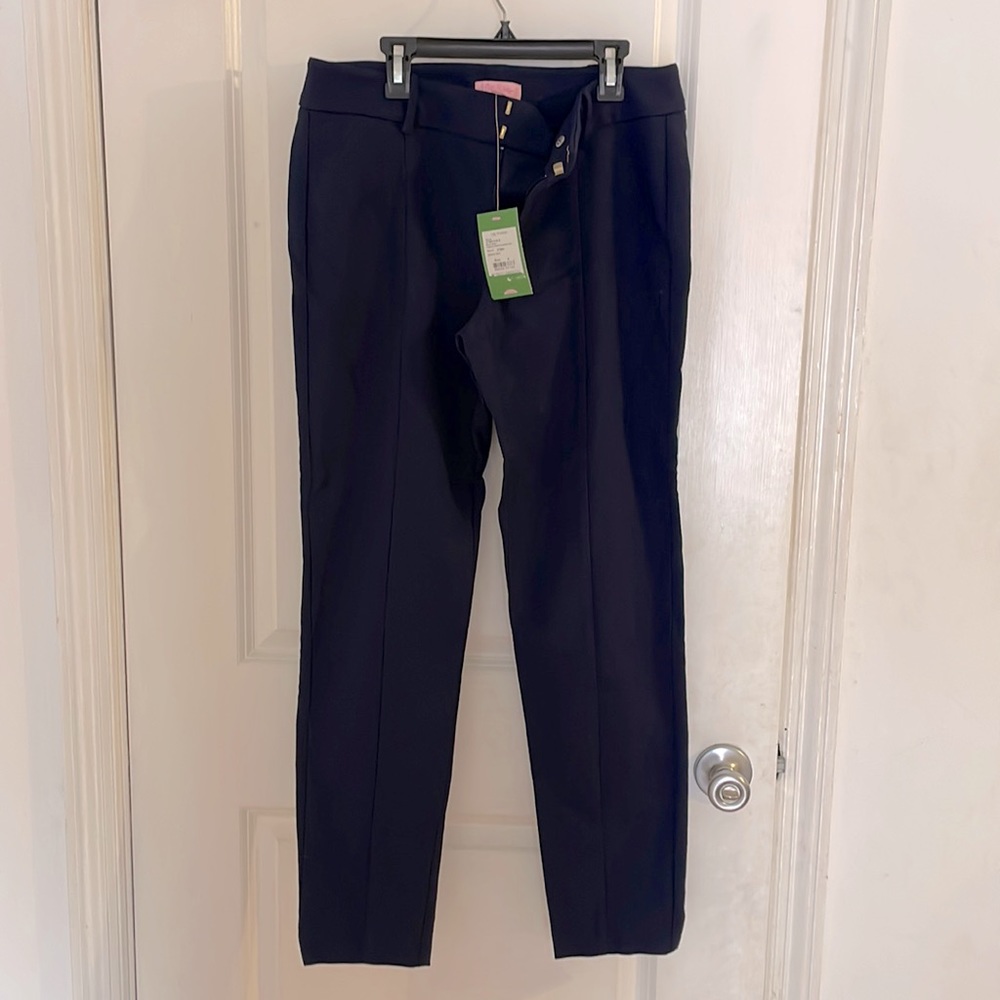 Lily Pulitzer size 8. NWT. Chantal fit stretch dinner pant. Midnight navy. Taper